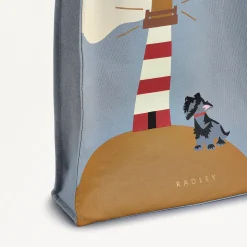 Lighthouse Medium