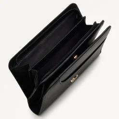 Pockets